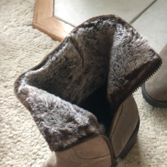 Vintage Foundry Co Size 10 Booties - Picture 4 of 4